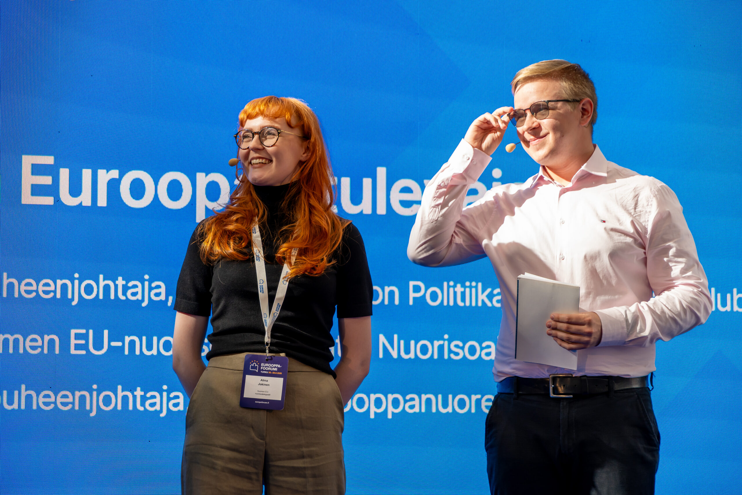Alma Jokinen ja Eetu Hakulinen Speaker's Cornerin lavalla